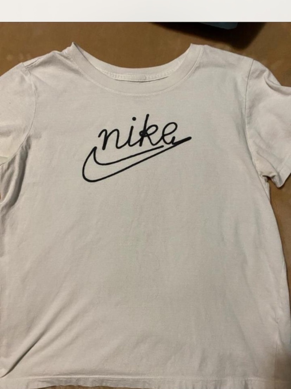 Nike White Kids T-Shirt with Black Script Logo Sz XL